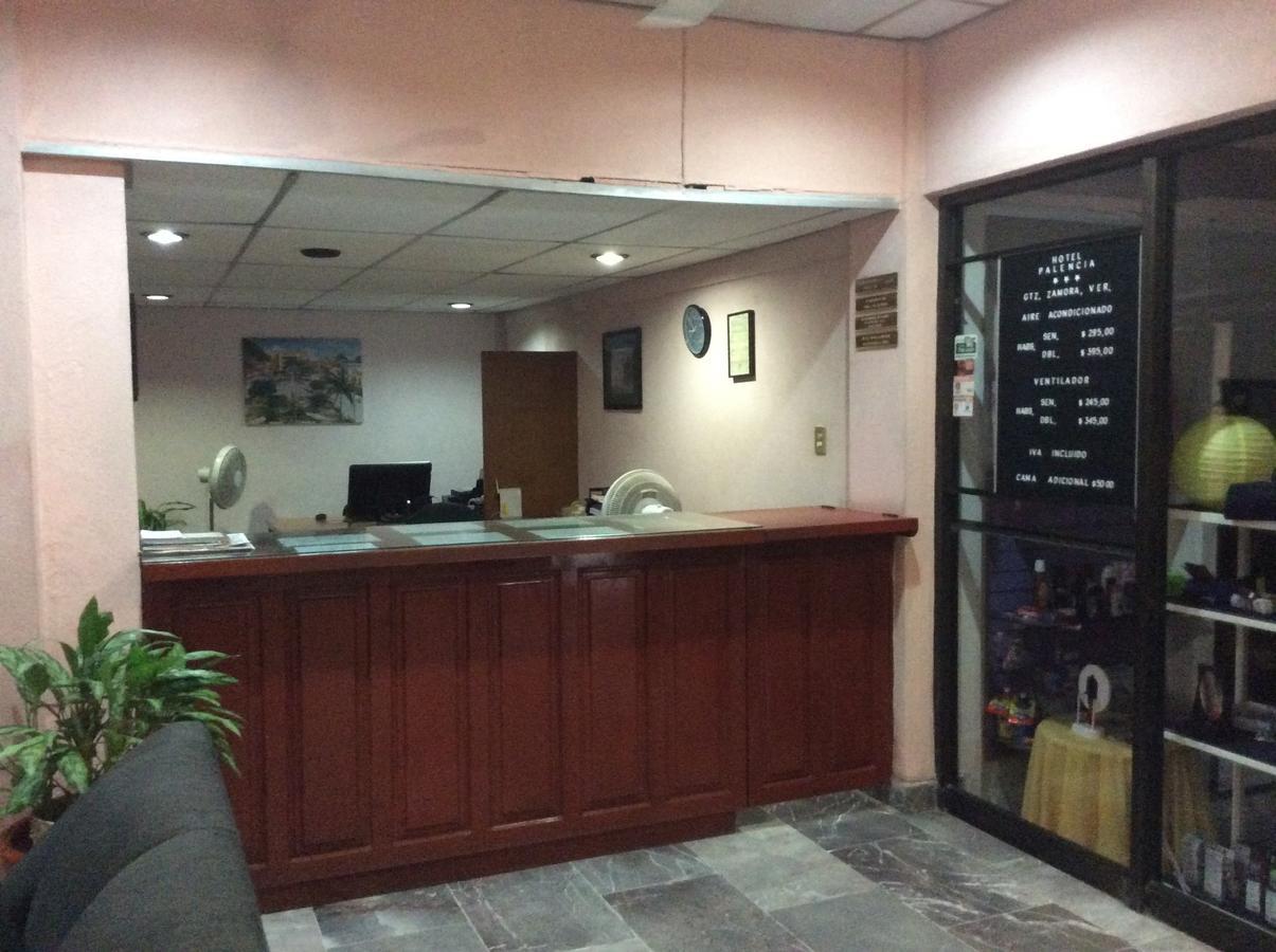 Hotel Palencia Gutiérrez Zamora Extérieur photo