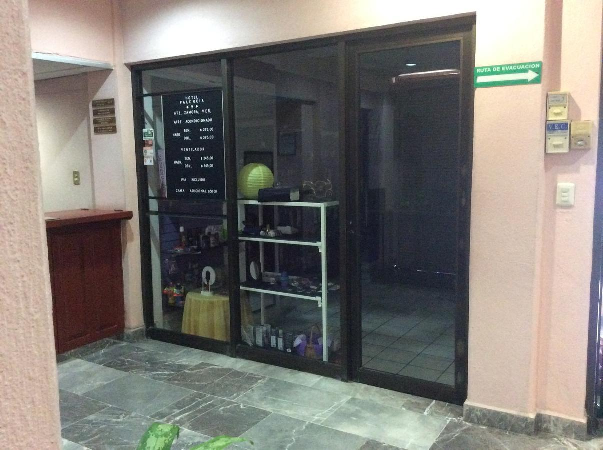Hotel Palencia Gutiérrez Zamora Extérieur photo