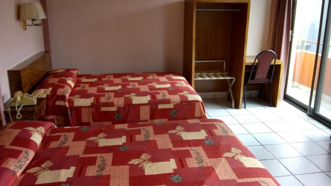 Hotel Palencia Gutiérrez Zamora Extérieur photo
